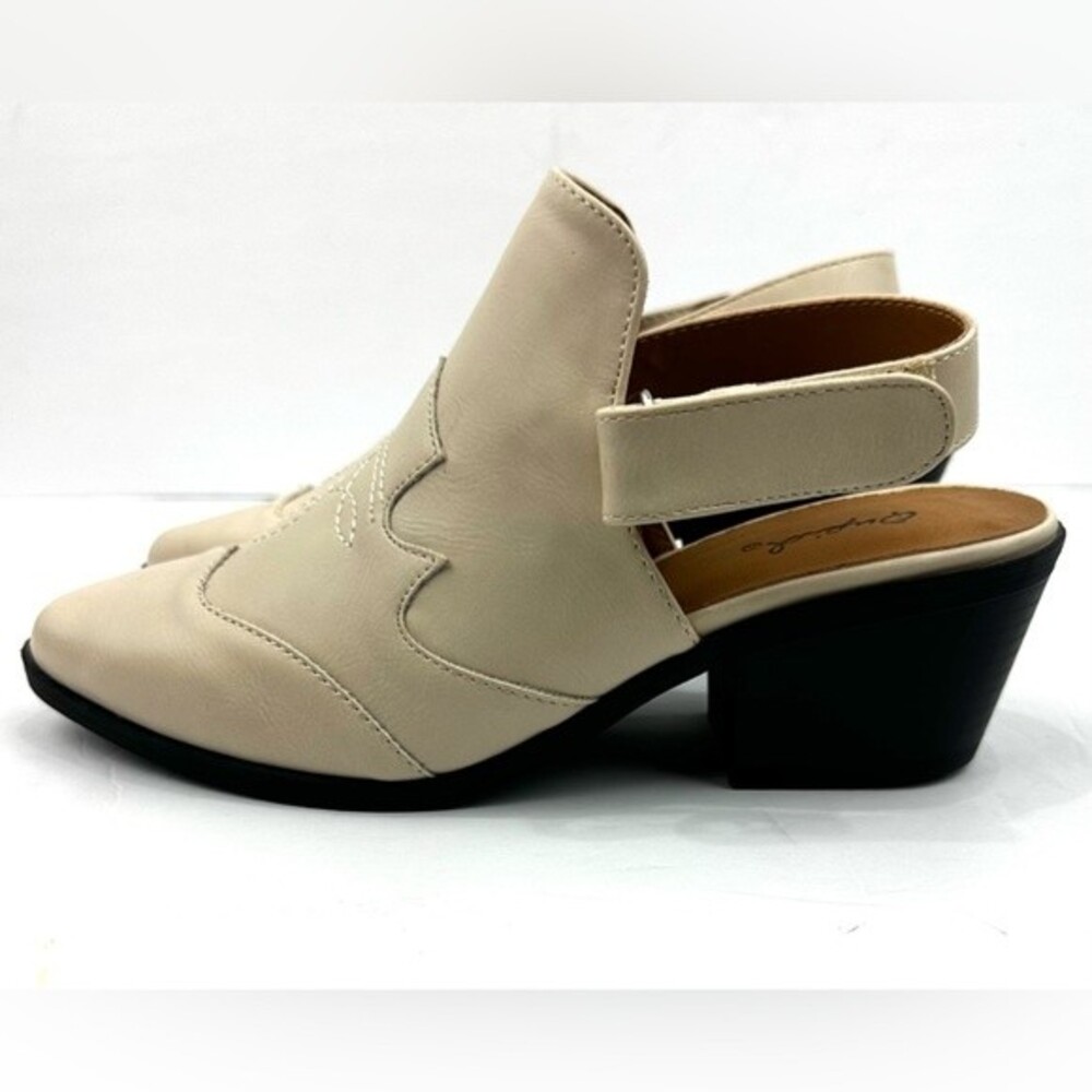 New Qupid Slingback Pointy Toe Western Style MuleCream Colored Sz 5.5